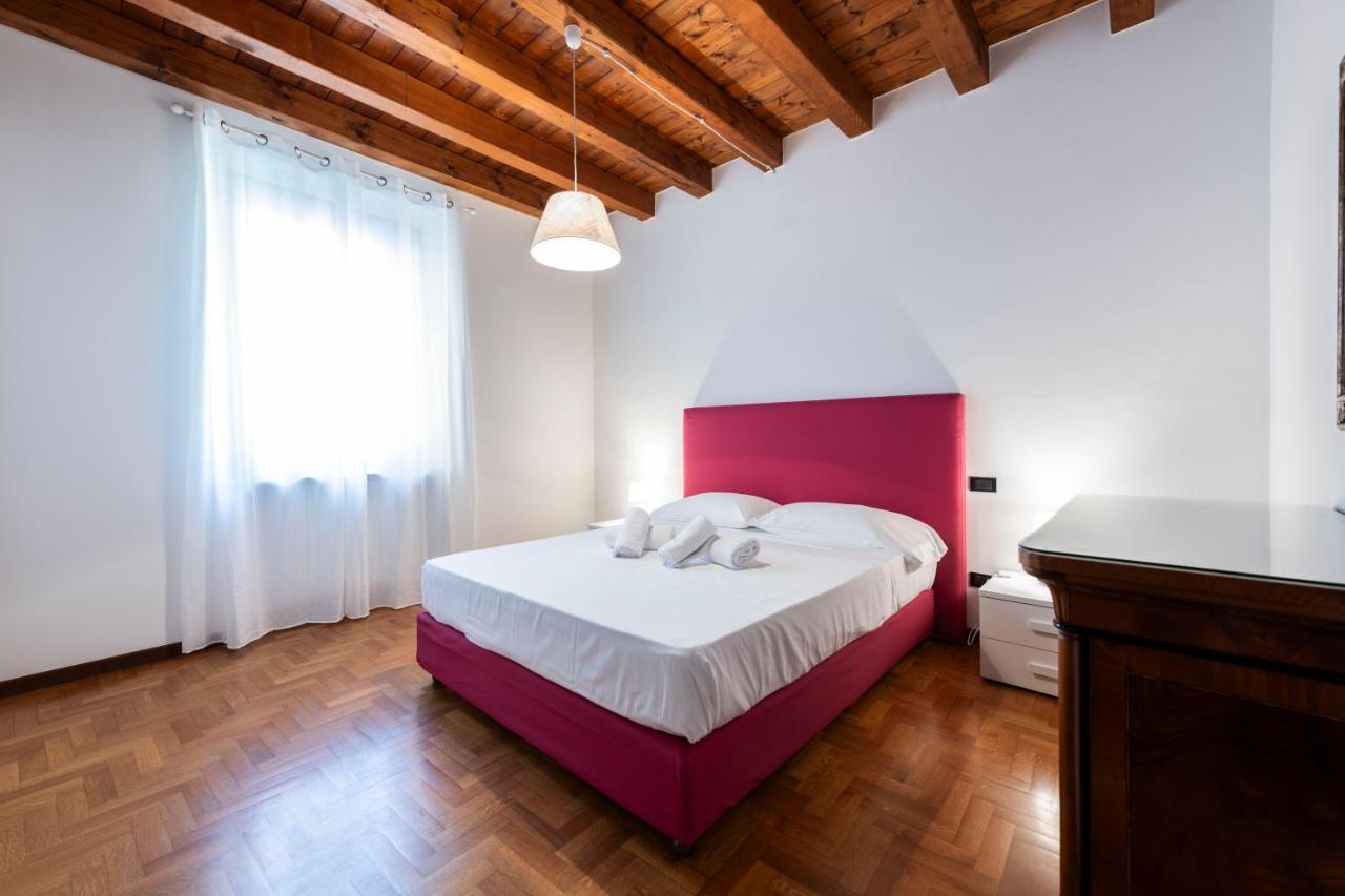 Amanti Apartment In Verona Eksteriør bilde